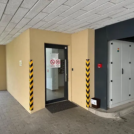 Utulny V Rezidencii Pri Mlyne Apartment