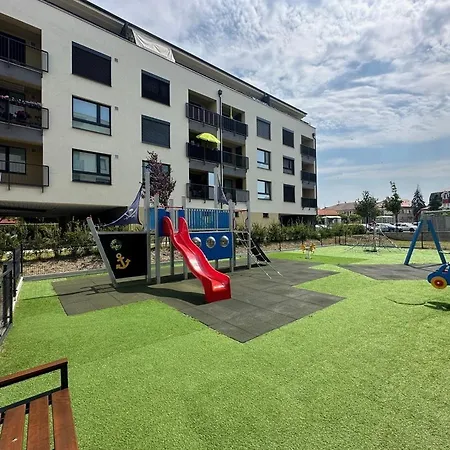 Apartment Utulny V Rezidencii Pri Mlyne Skalica